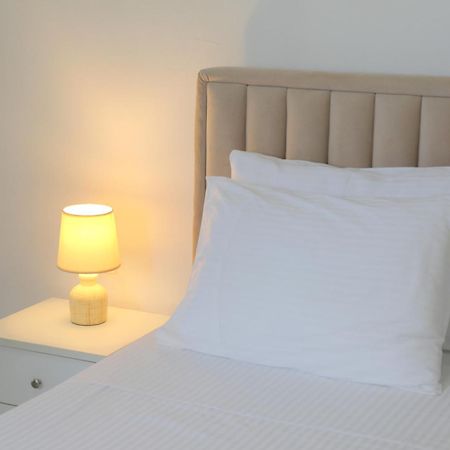 Nefeli'S Apartment Himara Zewnętrze zdjęcie