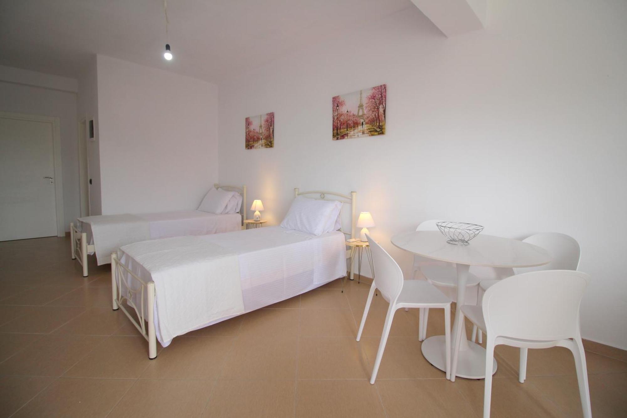 Nefeli'S Apartment Himara Zewnętrze zdjęcie