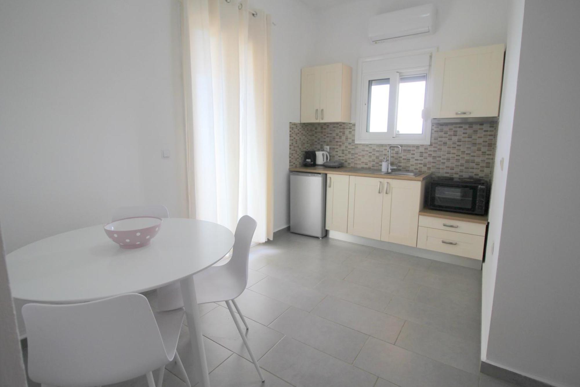 Nefeli'S Apartment Himara Zewnętrze zdjęcie