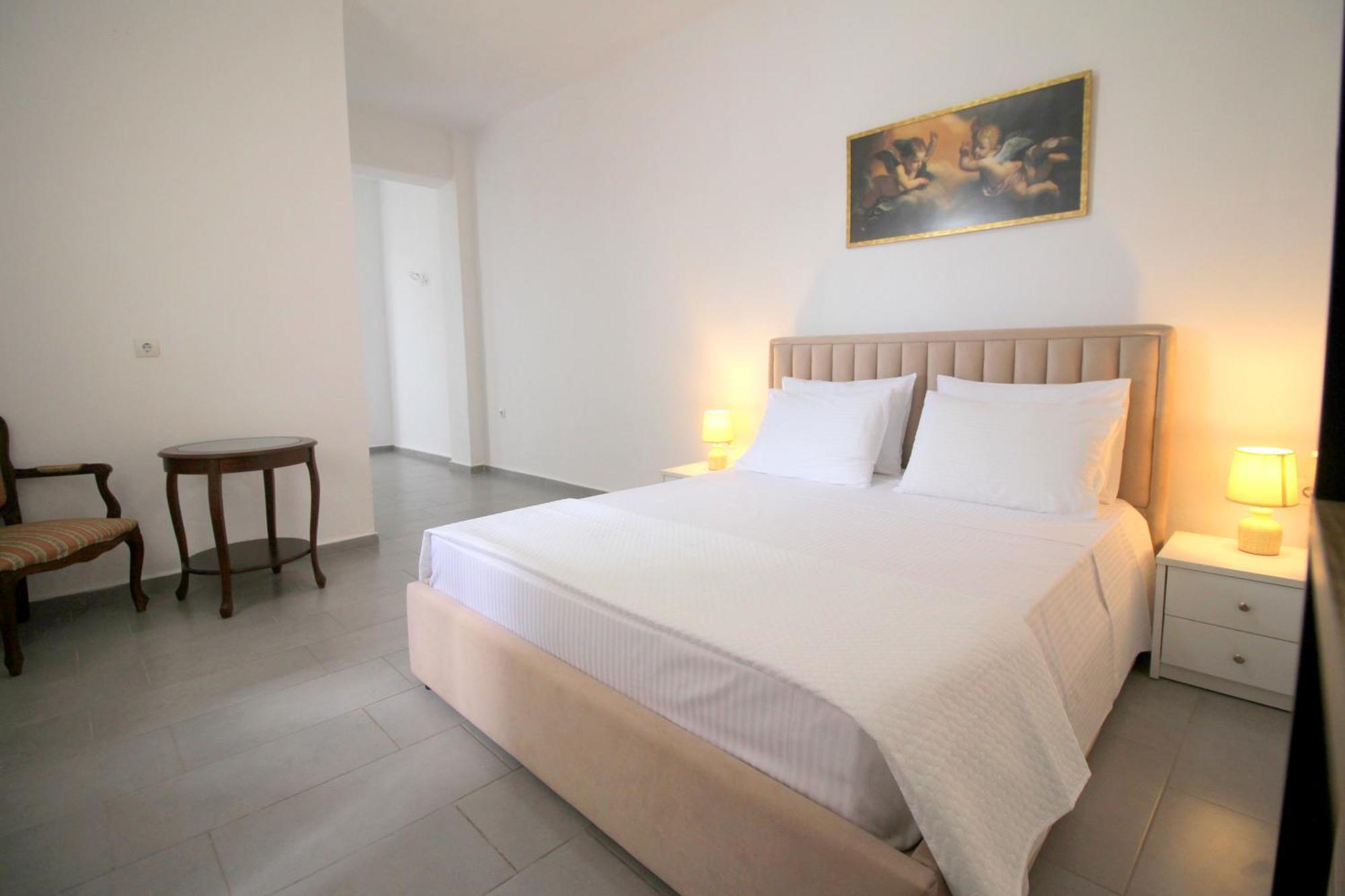 Nefeli'S Apartment Himara Zewnętrze zdjęcie