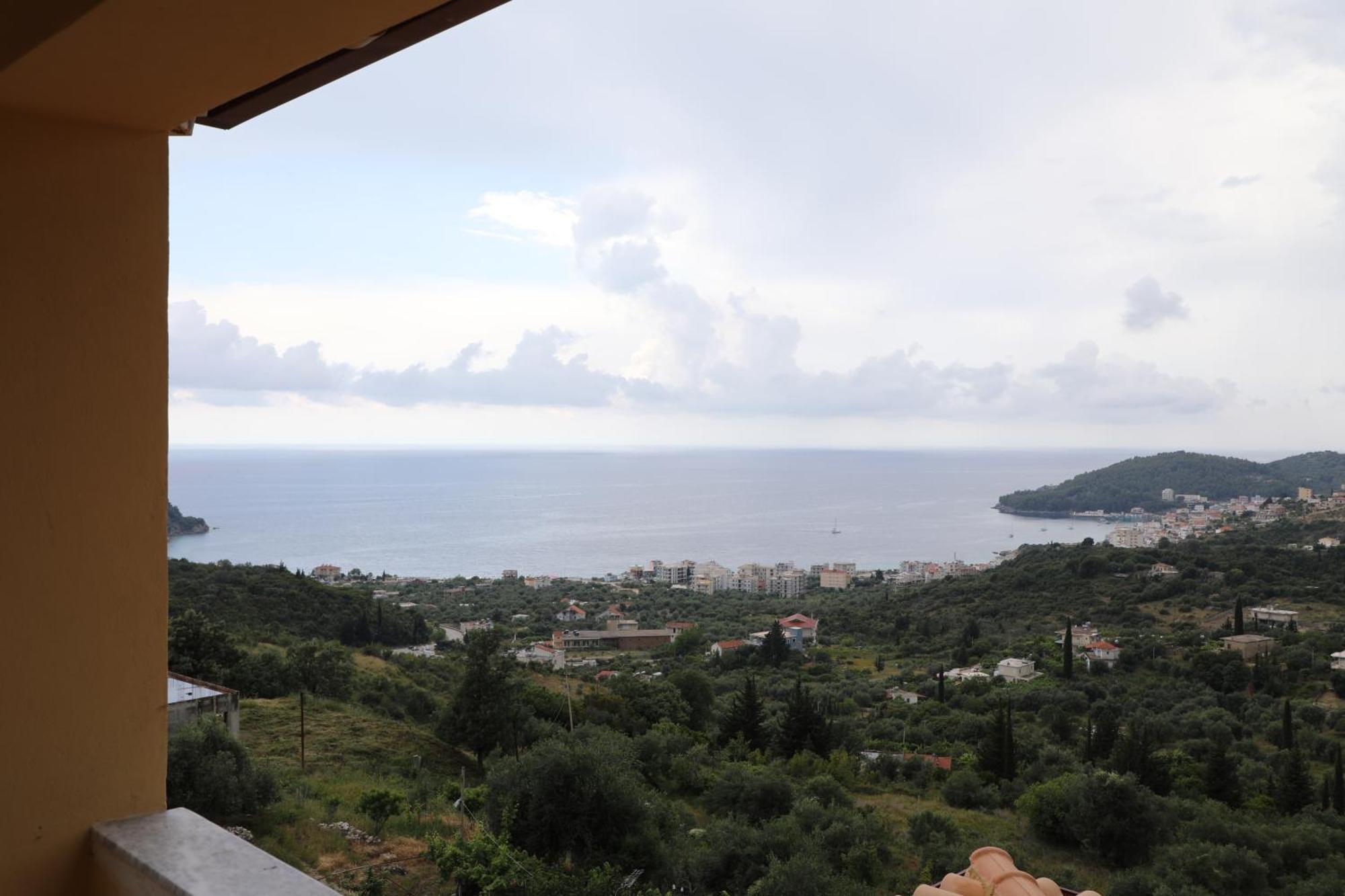 Nefeli'S Apartment Himara Zewnętrze zdjęcie