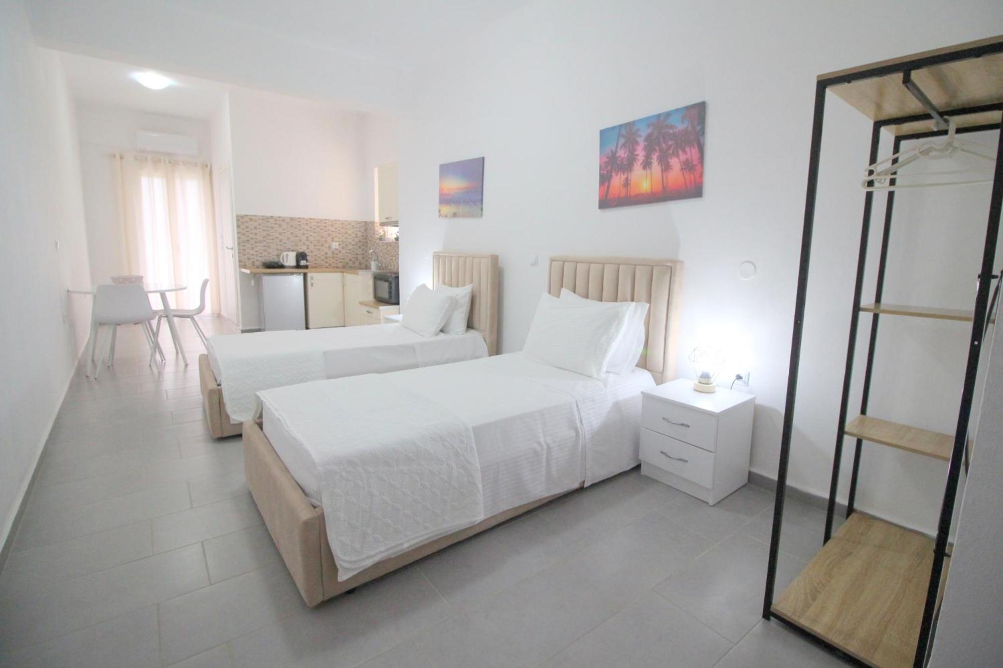 Nefeli'S Apartment Himara Zewnętrze zdjęcie